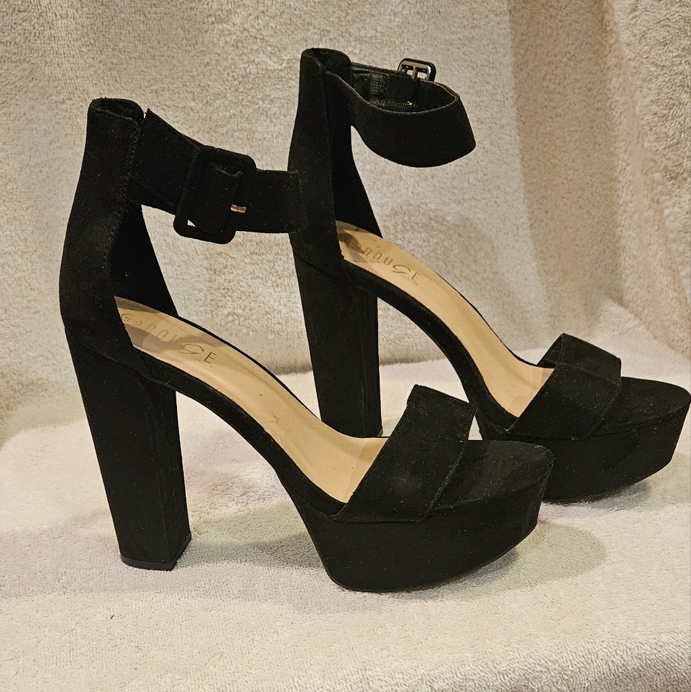 ROUGE HIGH HEEL SHOES